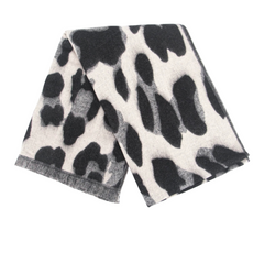Black/Cream Heavyweight Leopard Scarf