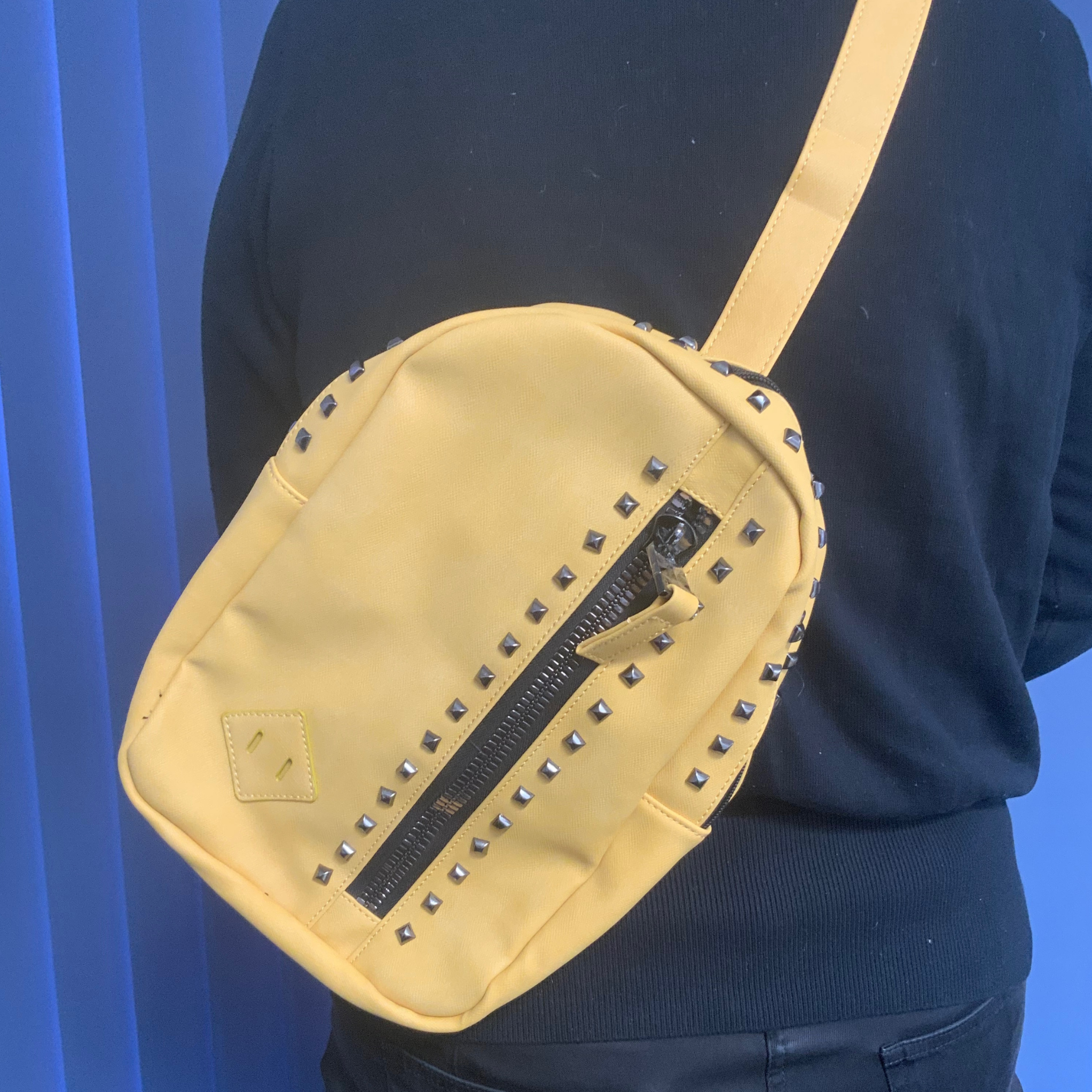 Trendy Studded Crossbody Casual Bag