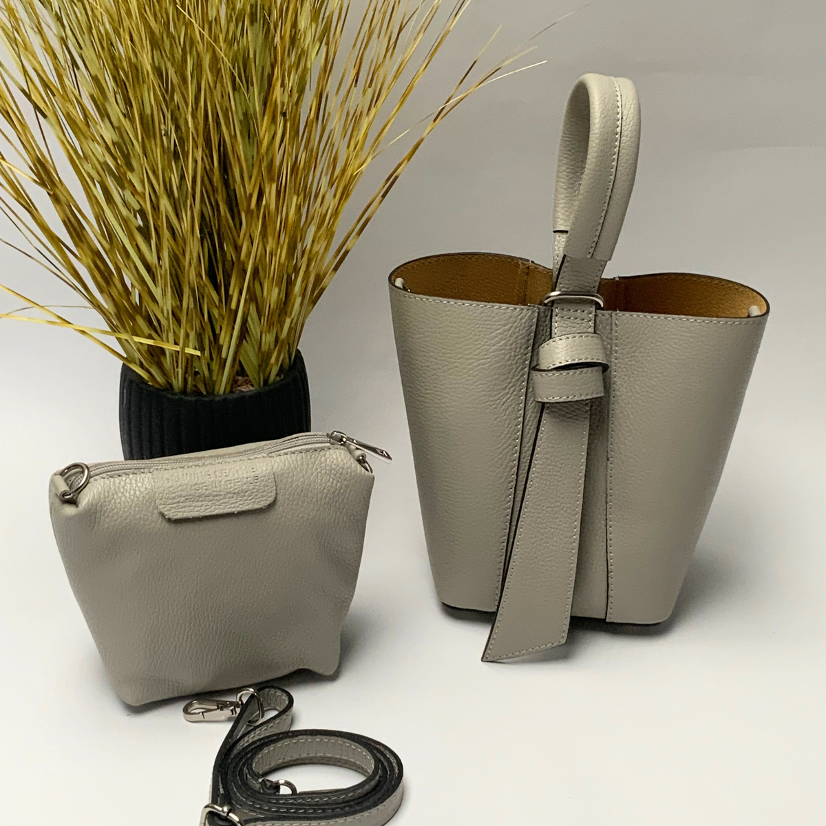 Chiara Leather Bag Set - Pearl Grey