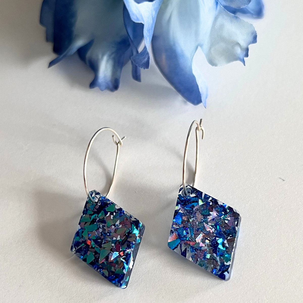 Handmade Sparkling Diamond Shaped Earrings