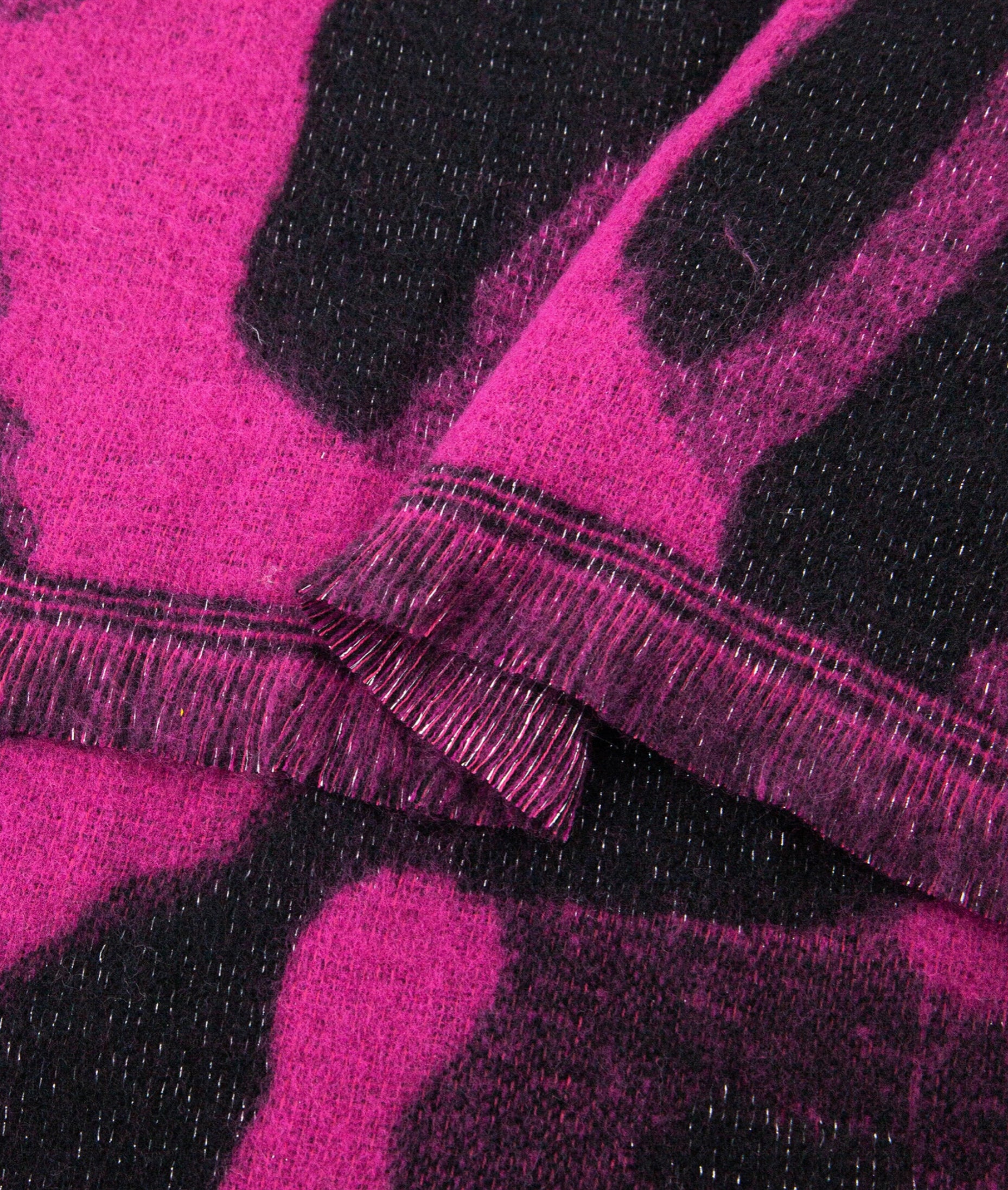 Fuchsia / Black Heavyweight  Leopard Scarf