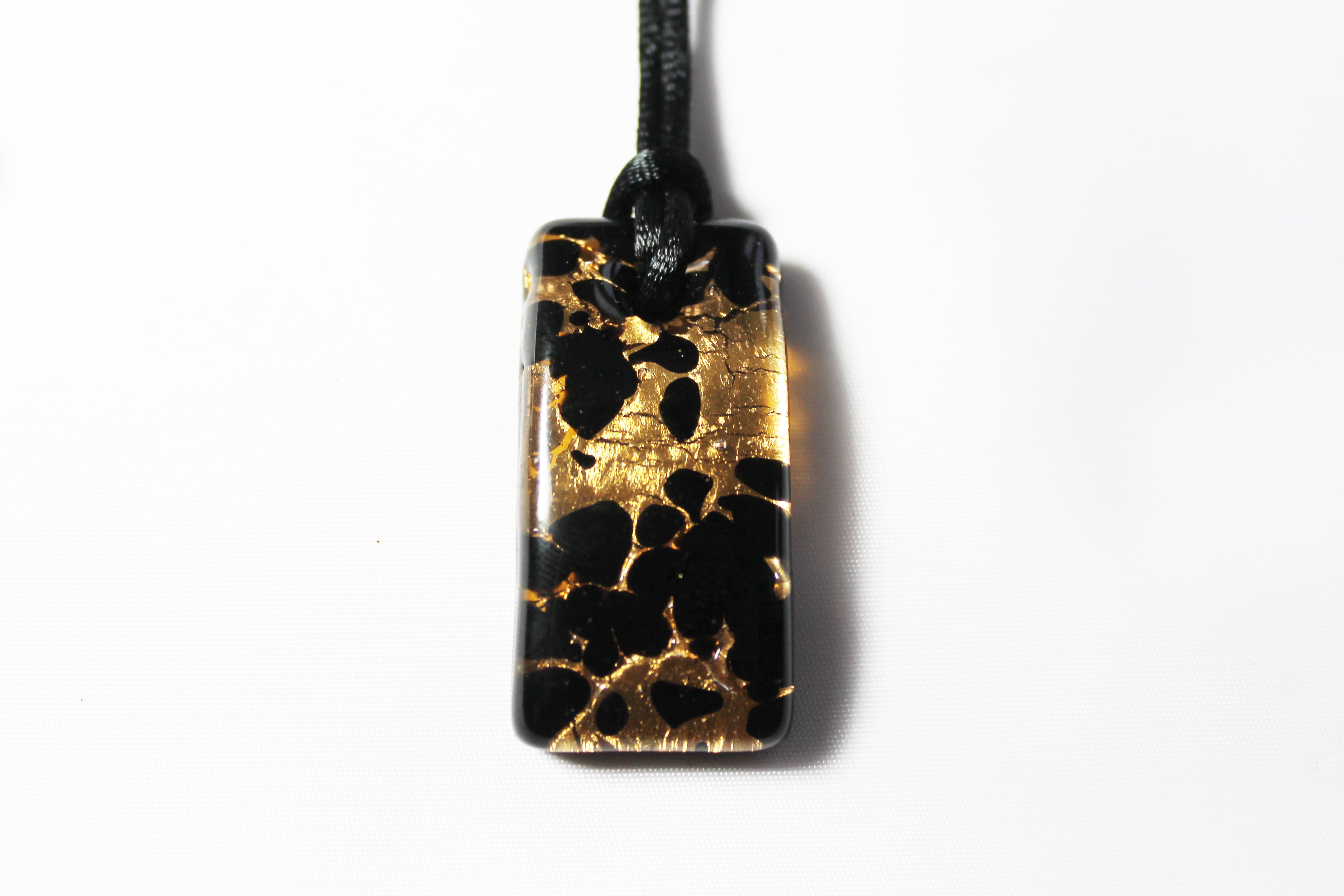 Murano Glass Pendant Necklace With Matching Earrings and Ring Set - Majestico Gifts